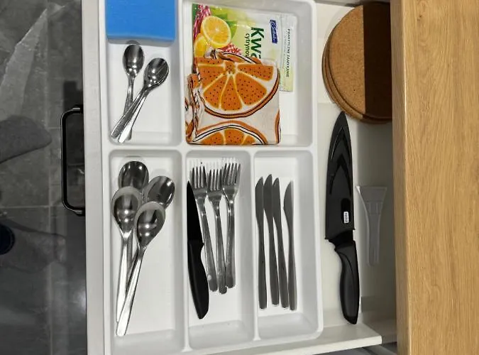 Apartment New Jersey Parking On Street *